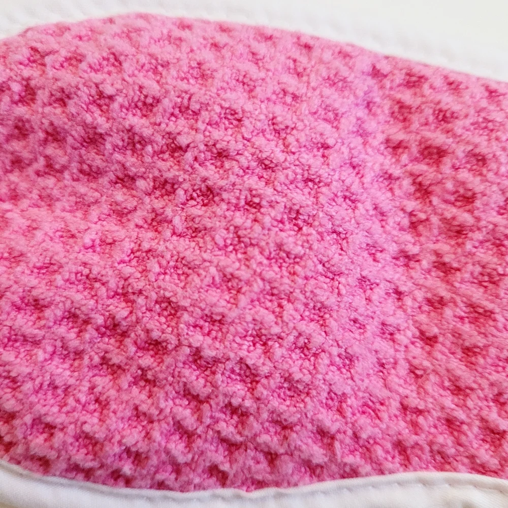 Blush EP comfortable pink